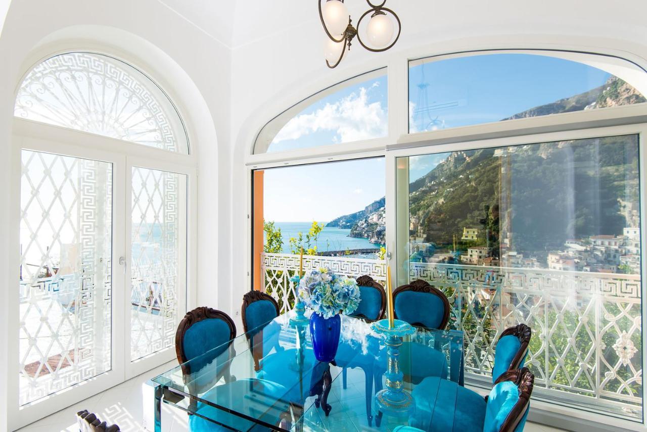 Amore Rentals - Palazzo Della Storia Amalfi Luaran gambar